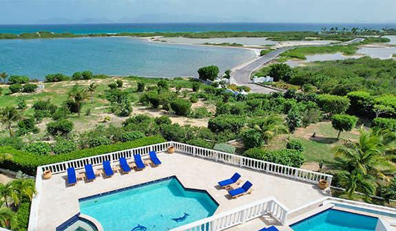 villa Infinity pool