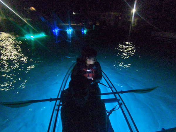 Nori and Louise on Kayaks 