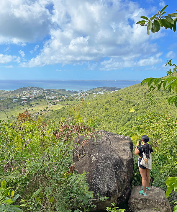 Hike to Pic Paradis