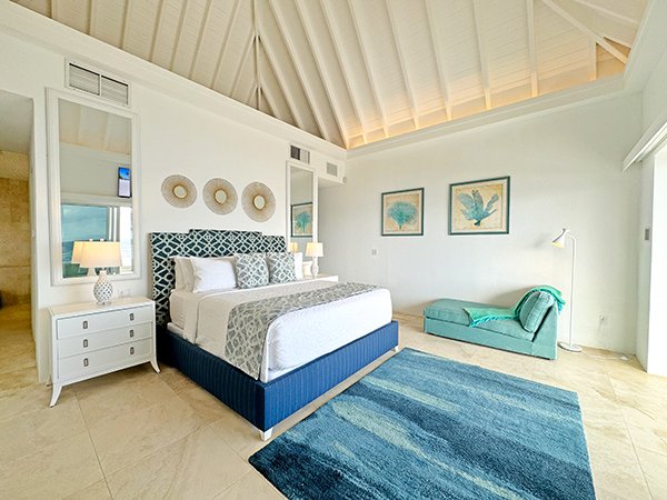 Sky Master Suite at Le Bleu Villa