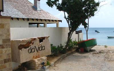 da'Vida, Right On The Beach